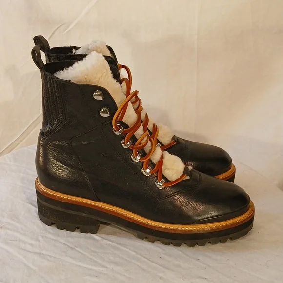 Stunning Marc Fisher Black Leather And 100% Shearling Booties - Picture 5 of 16